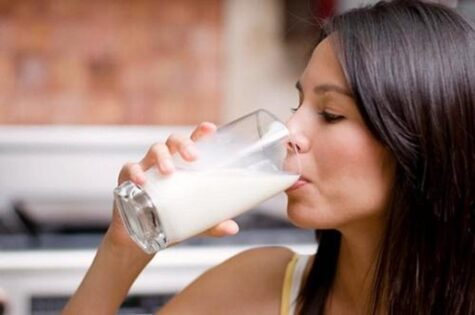 Viêm đại tràng uống sữa được không?